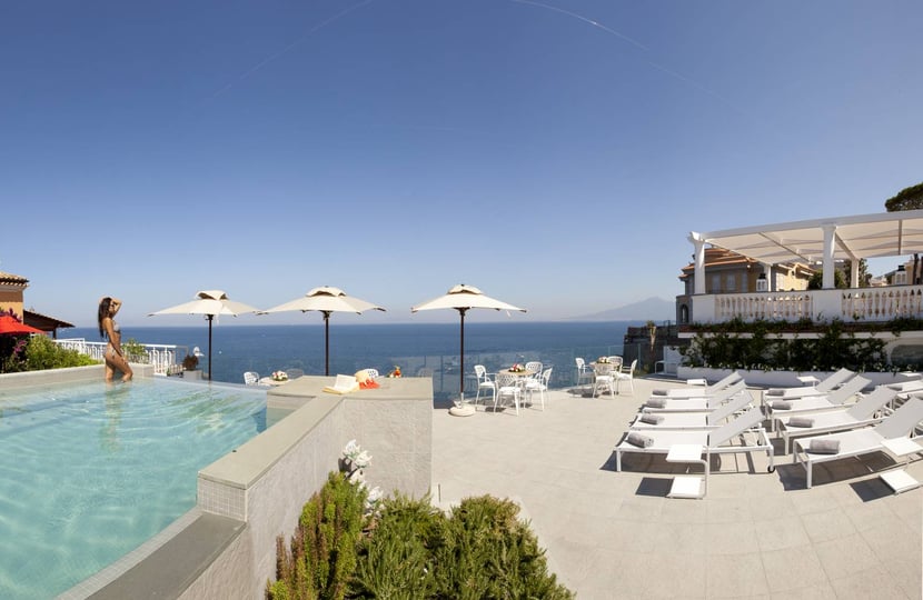 Hotel Corallo Sorrento Piscina 010